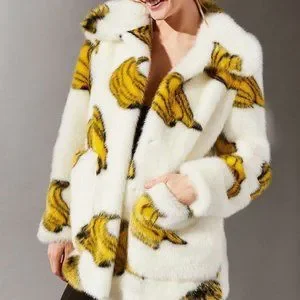Jakke Jackets Coats Jakke Banana Tammy Faux Fur Coat Sz S 4 Poshmark